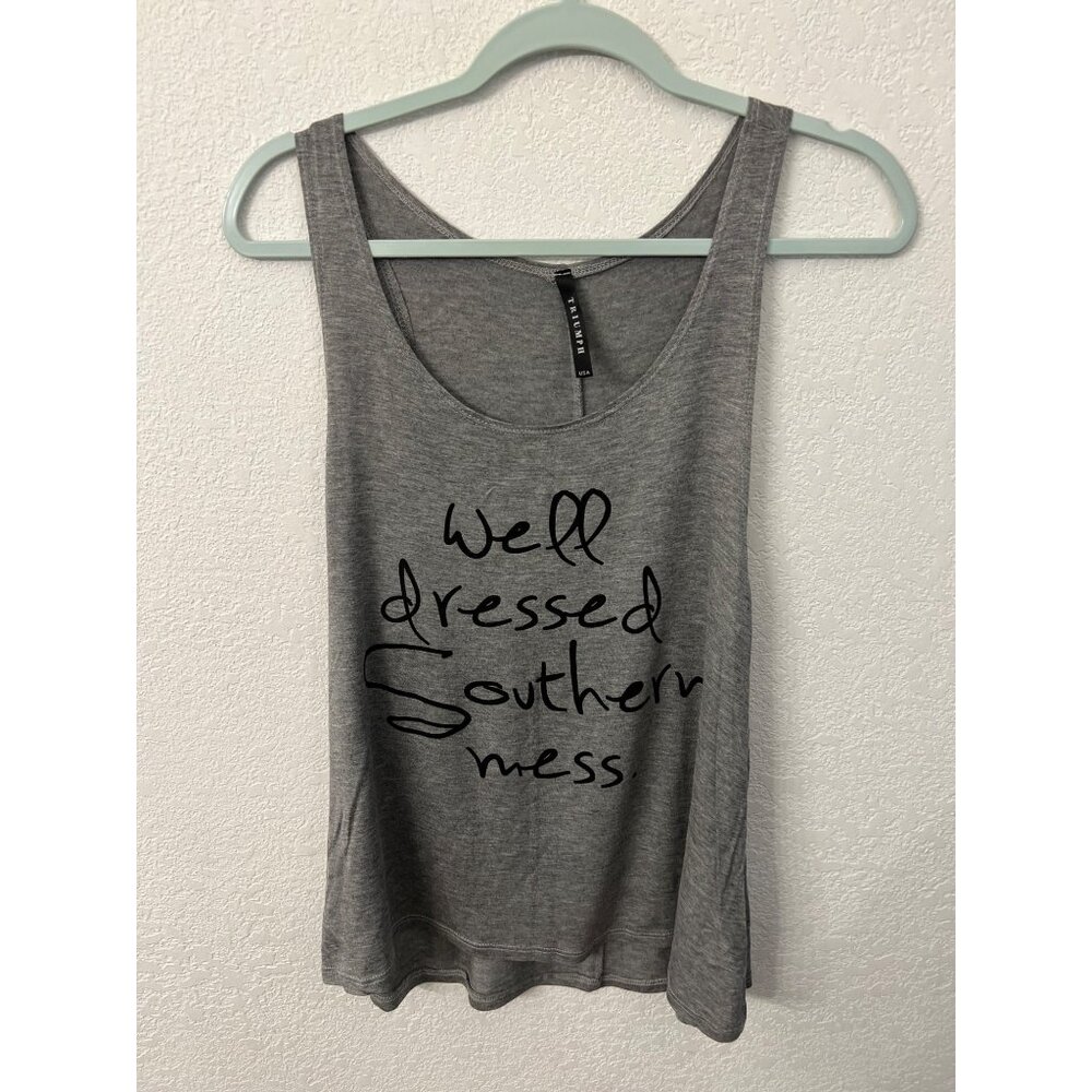 Triumph Well Dressed Southern Mess grey tank top womens size medium